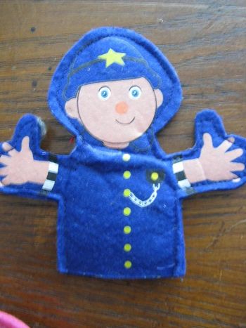 lot marionnettes doigts oui oui