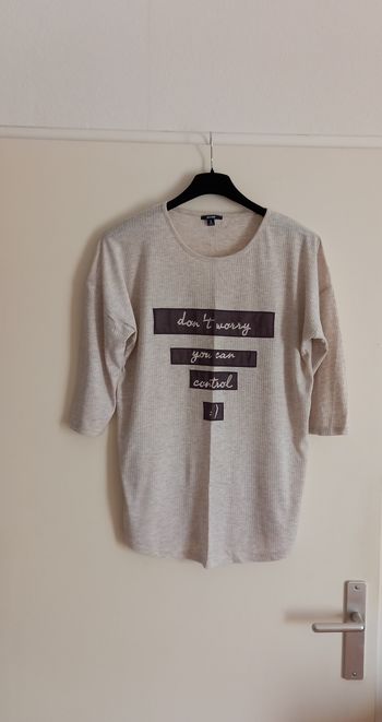 Tee-shirt manches 3/4 " Kiabi "