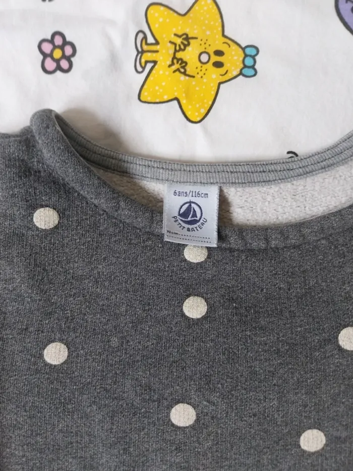 Sweat 6ans " Petit bateau " - photo numéro 3