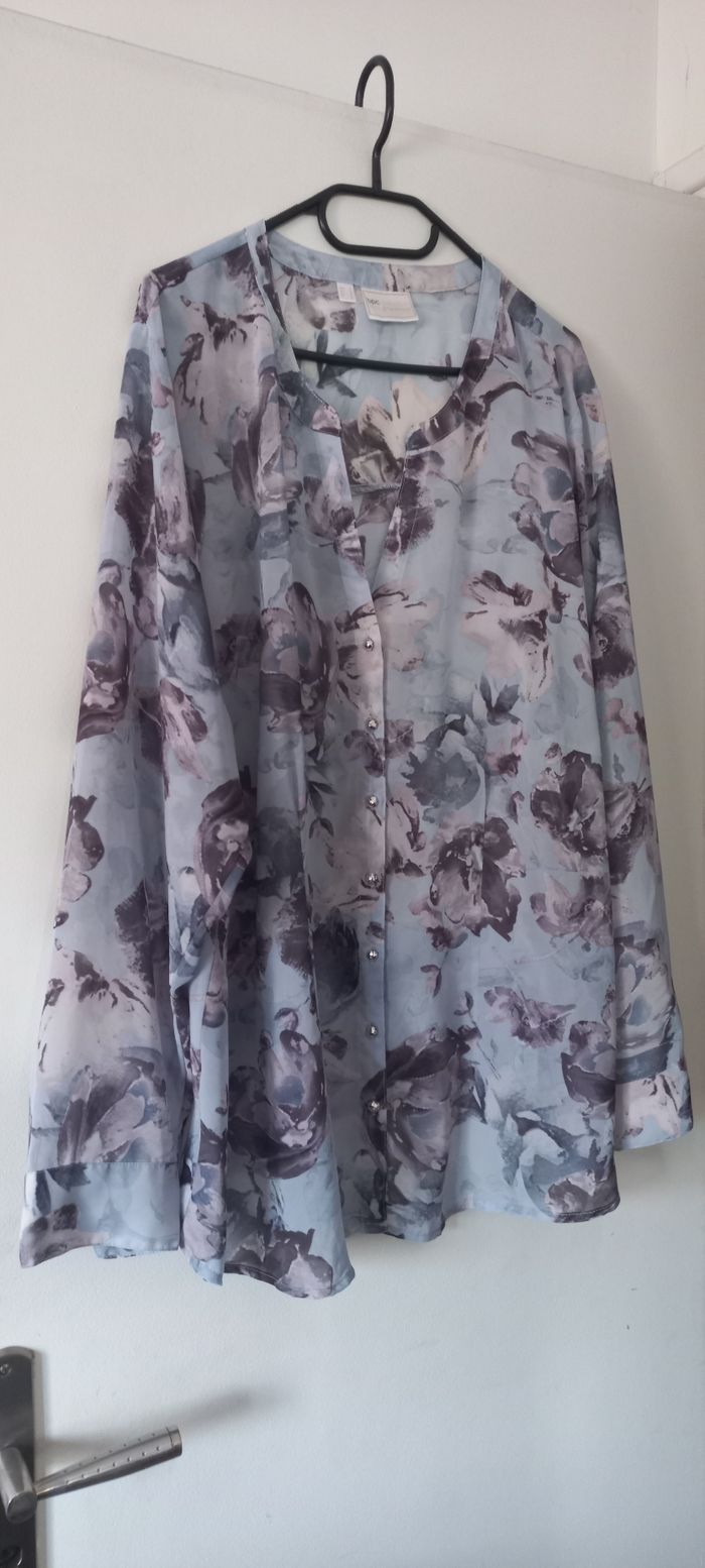 Chemisier fleurie en voilage - photo numéro 3