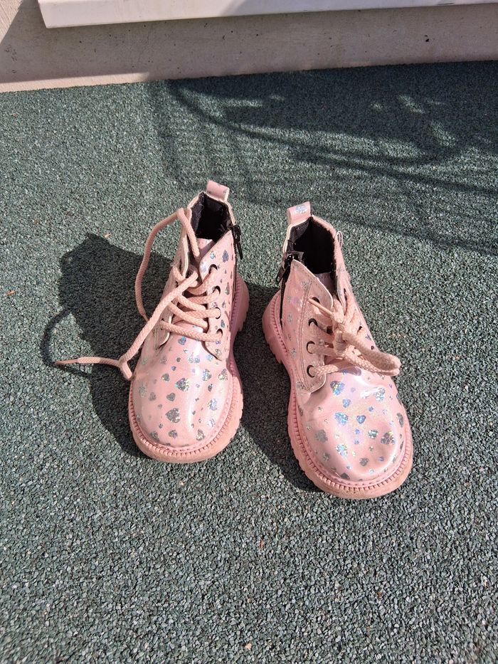 Chaussure - photo numéro 1