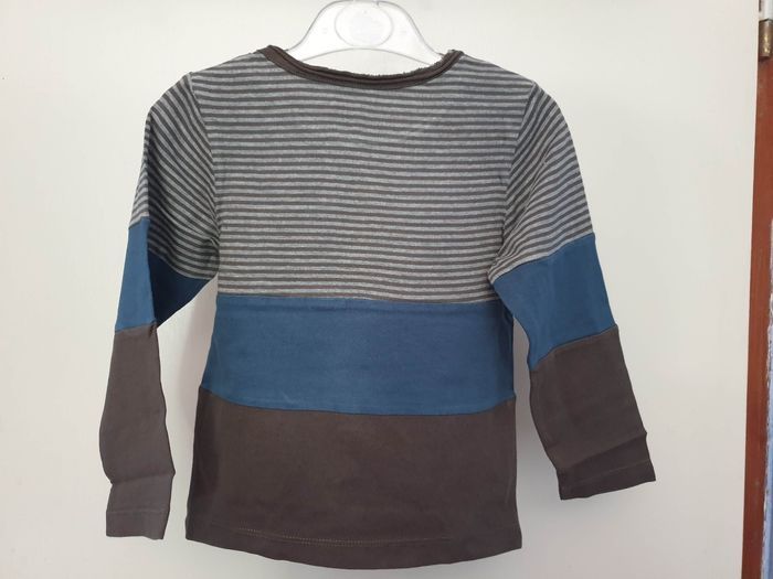 T-shirt manches longues 2 ans/92 cm - photo numéro 2