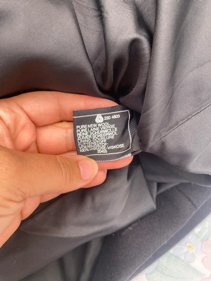 Très beau manteau noir en laine vierge - photo numéro 13