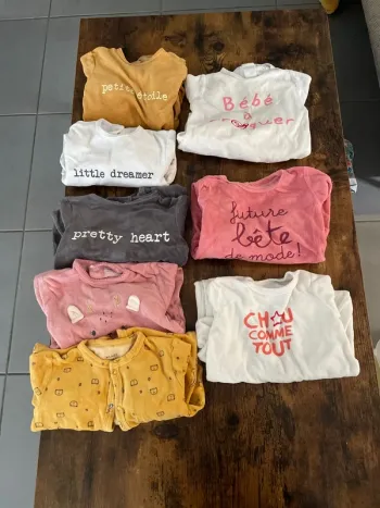 Lot de 8 pyjamas grenouillère bébé fille 12 mois