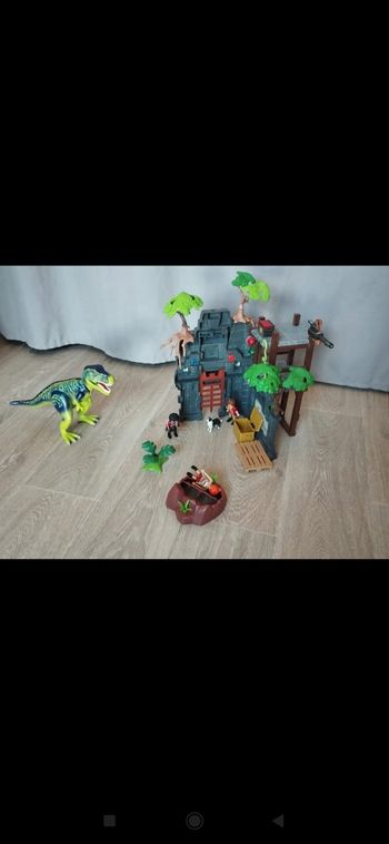 Playmobil dinosaure