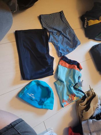Lot piscine maillot de bain 24 mois