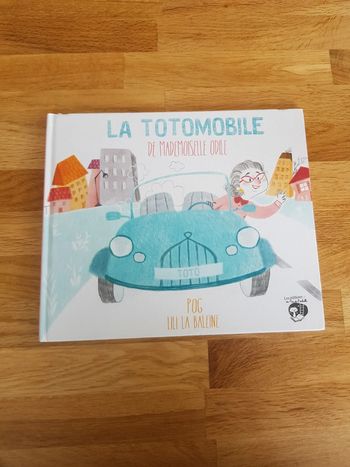 Livre La totomobile de Mademoiselle Odile