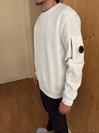Pull  blanc