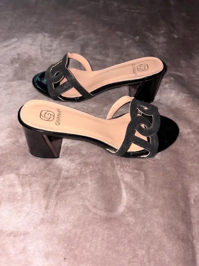 Mules à talon femme taille 36 noir en très bon état. Givana. - photo numéro 5