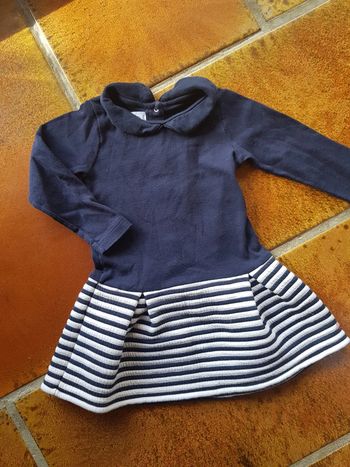 Robe petit bateau fille 24mois