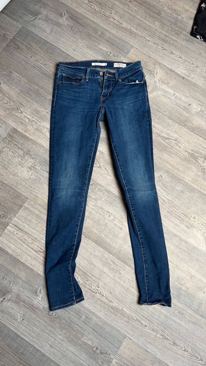 Jean Lévis super skinny taille 27