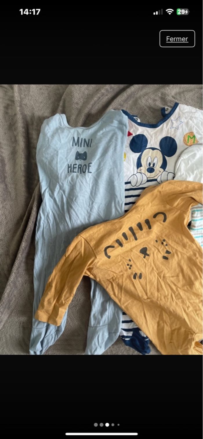 Lots pyjamas garçon ,grenouillère 6 mois - photo numéro 4