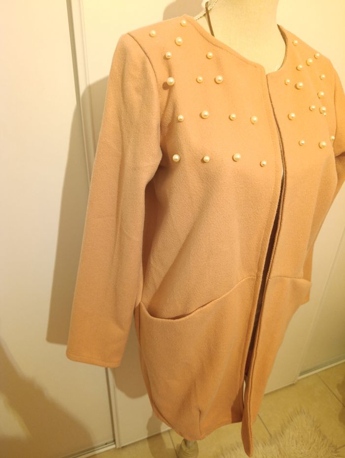Manteau léger rose poudré décoré de perles – Taille M - photo numéro 3