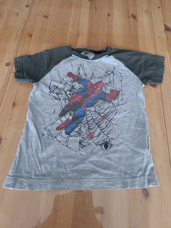 T shirt spider man