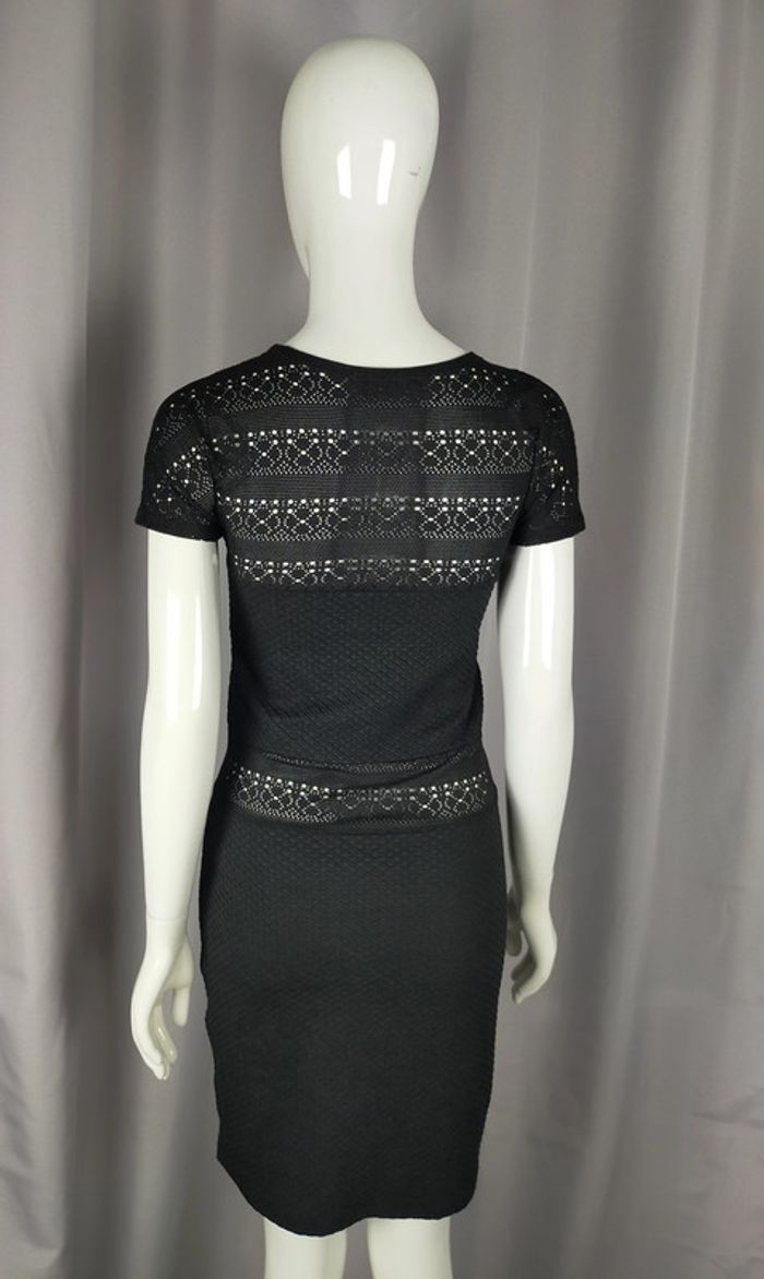 Robe noire ajourée – Showgirls Paris – Fabriquée en France - photo numéro 3