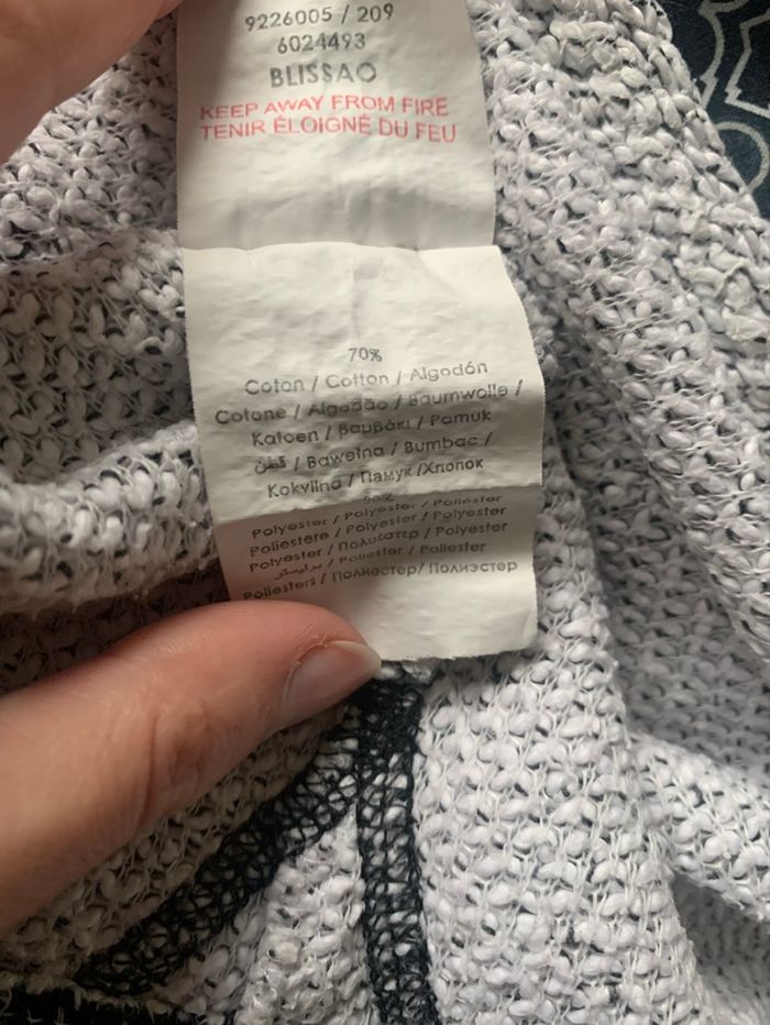 Pull blanc et noir - photo numéro 8