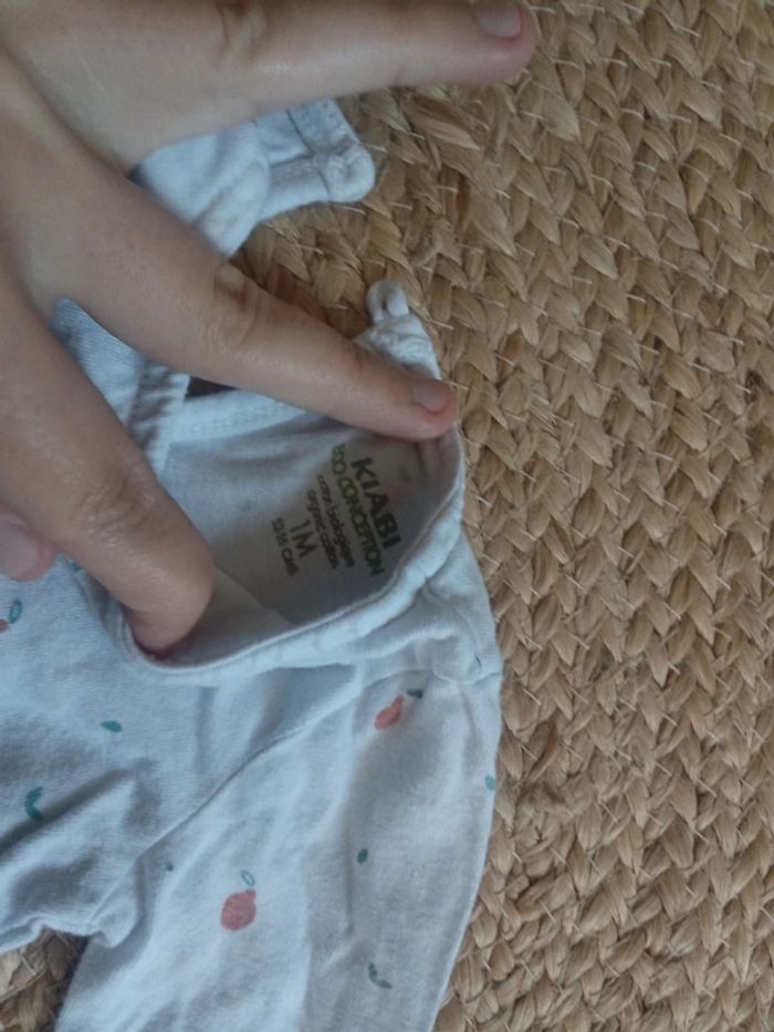 Ensembles kiabi 1mois - photo numéro 3