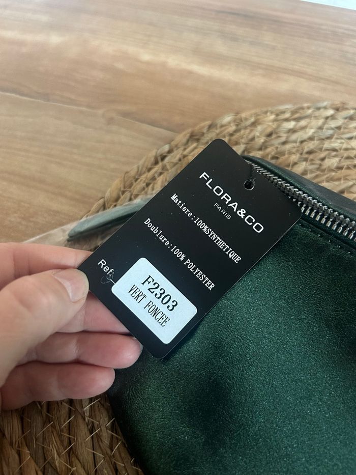 Banane femme - photo numéro 4