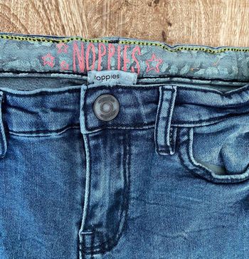 Pantacourt noppies 6 ans neuf