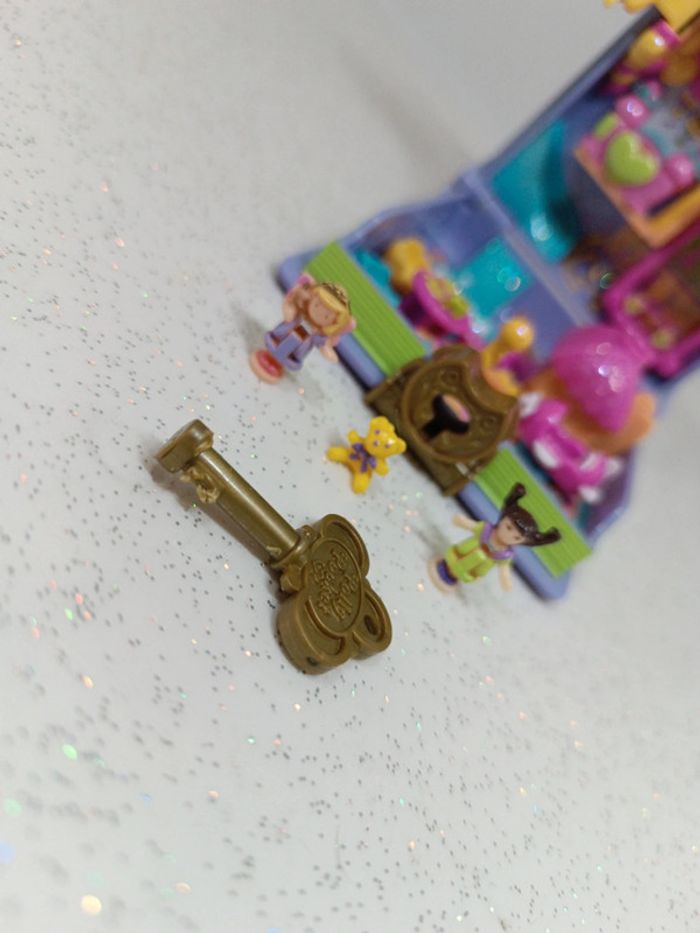 Polly pocket bluebird livre Book toy fun land pays jouet v 5 violet purple playhouse complet vintage - photo numéro 2