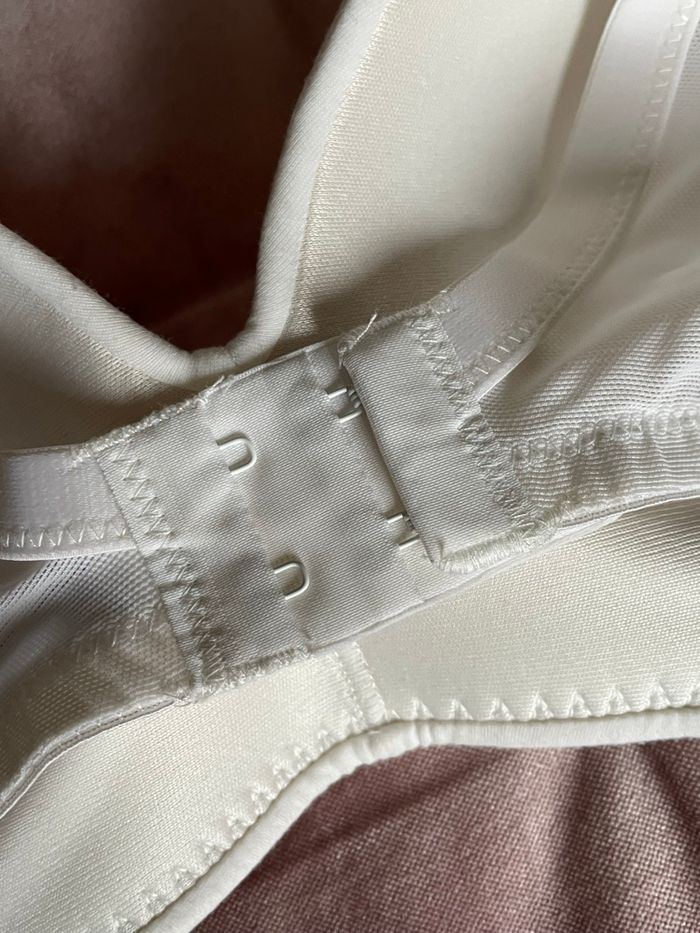 Soutien gorge spécial tee shirt - photo numéro 3