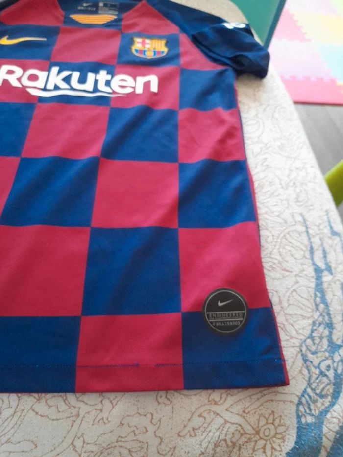 Maillot de foot Barcelone 12/13 ans - photo numéro 2