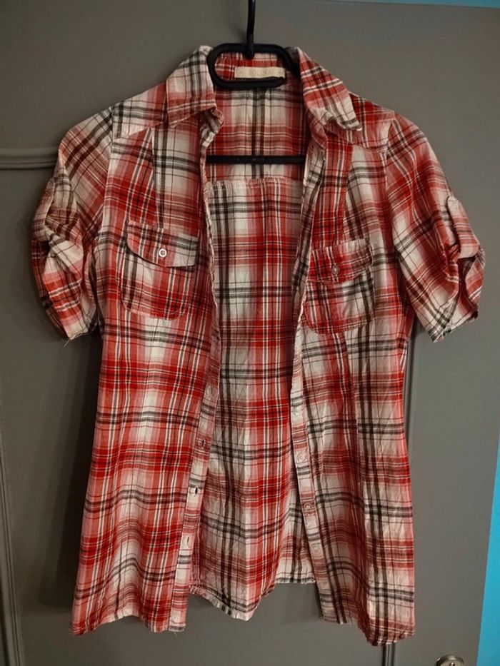 Chemise à carreaux