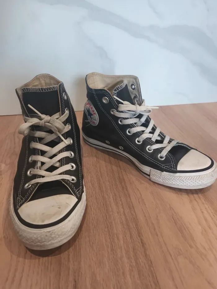 Converse All Star 🖤 noires cuir montantes – T37.5 (sans boîte)