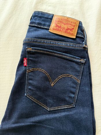 Jean Lévis 711 skinny