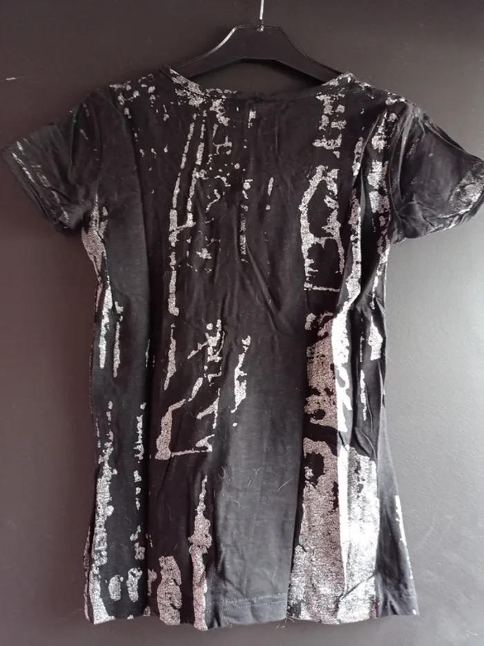 T-shirt noir - photo numéro 2