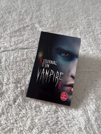 Journal d’un Vampire – Tome 1 – L.J. Smith – Livre de Poche
