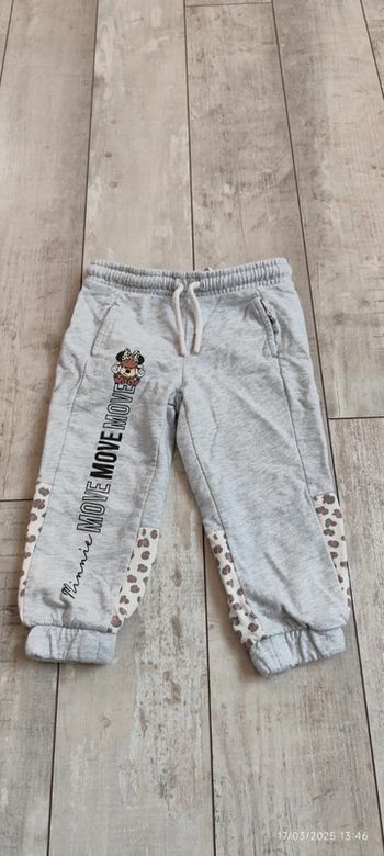 Jogging gris Minnie Disney T3A