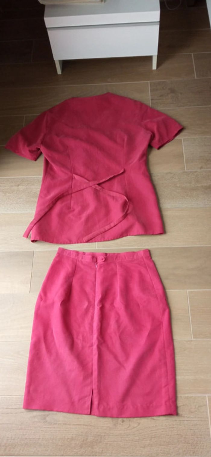 Superbe tailleur microfibre - photo numéro 5