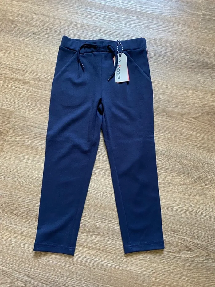Pantalon fluide 5 / 6 fille neuf - photo numéro 2