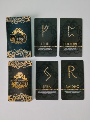 Cartes oracle runes neuf