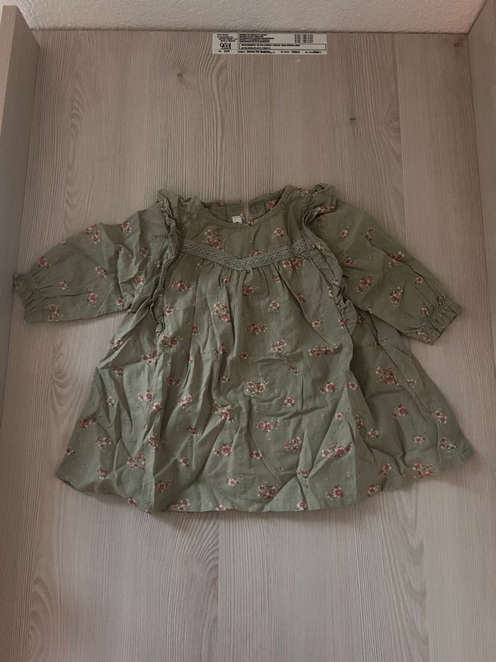 Lot de robes - photo numéro 2