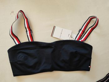 Neuf bandeau maillot de bain bleu marine tommy Hilfiger