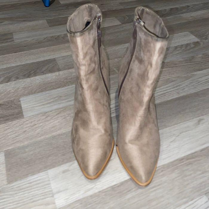 Bottines en daim - photo numéro 2