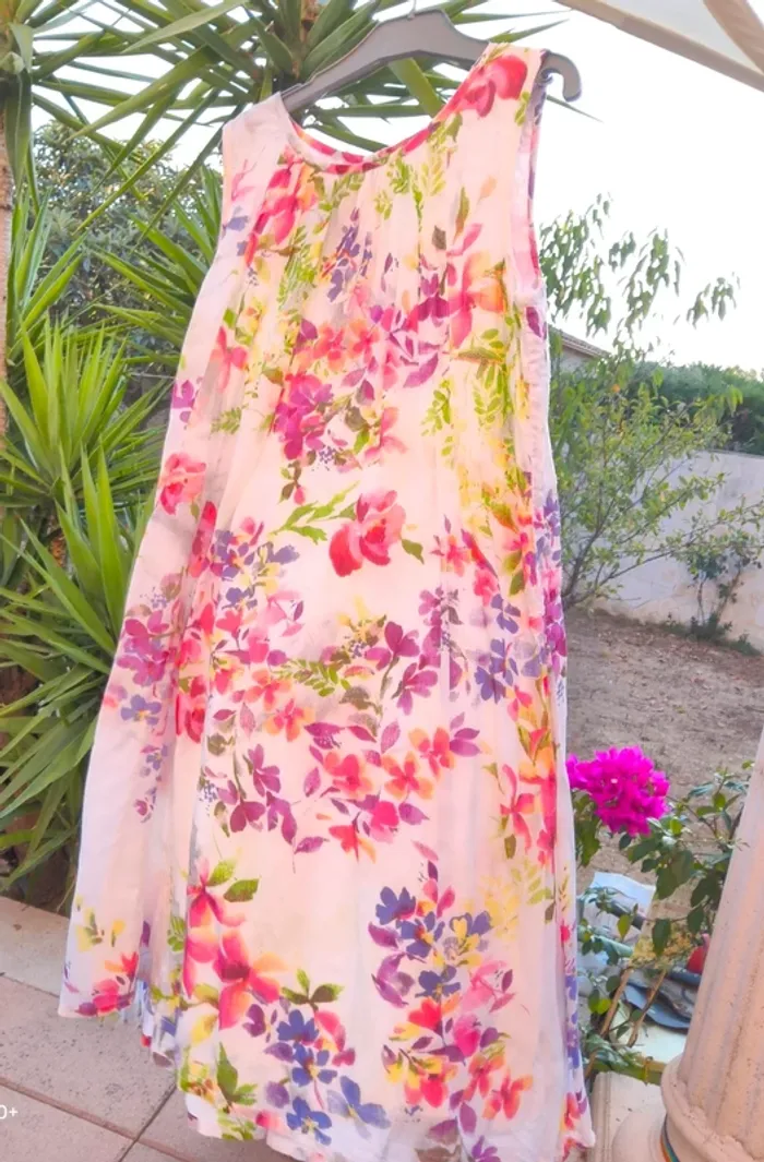 Robe 🌹 lumineuse - photo numéro 2