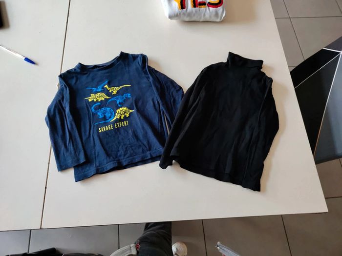 Tee-shirt manches longues et sous pull