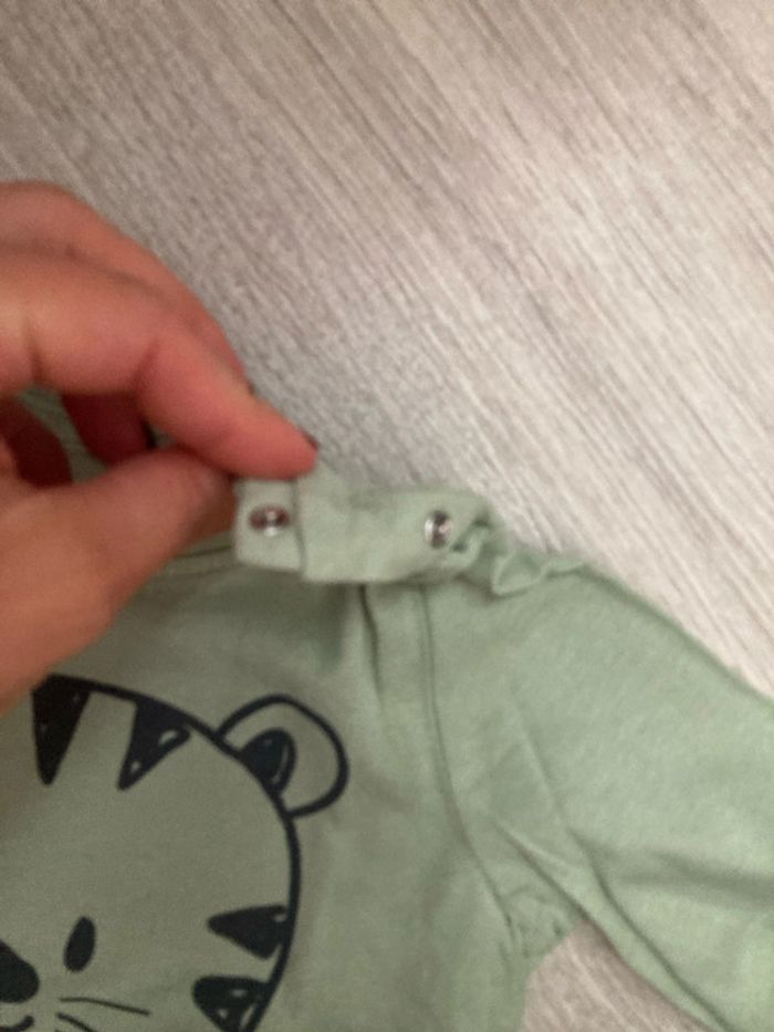 T shirt - photo numéro 3