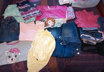 Lot vêtements fille 5ans