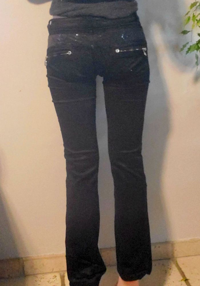 Jean Noir Strié Coupe Droite Estensivo - Taille 38: Confort et Élégance Scintillante - photo numéro 3