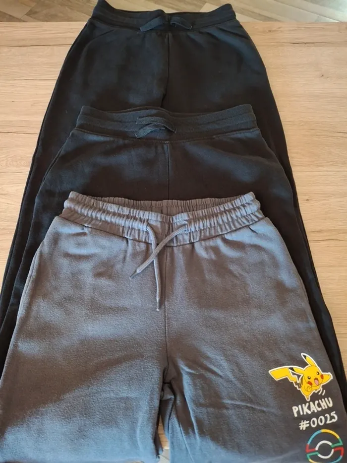 Lot de 3 joggings 11/12 ans - photo numéro 3