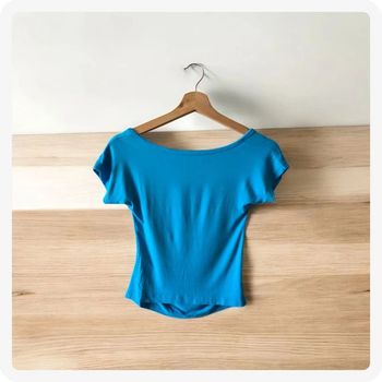 t-shirt bleu taille S