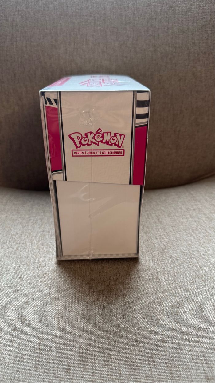 Pokémon - ETB flamme blanche EV10.5 - photo numéro 5
