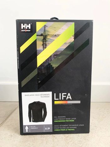 1 haut t-shirt manches longues sous vêtement toute saison pour le travail. Helly Hansen