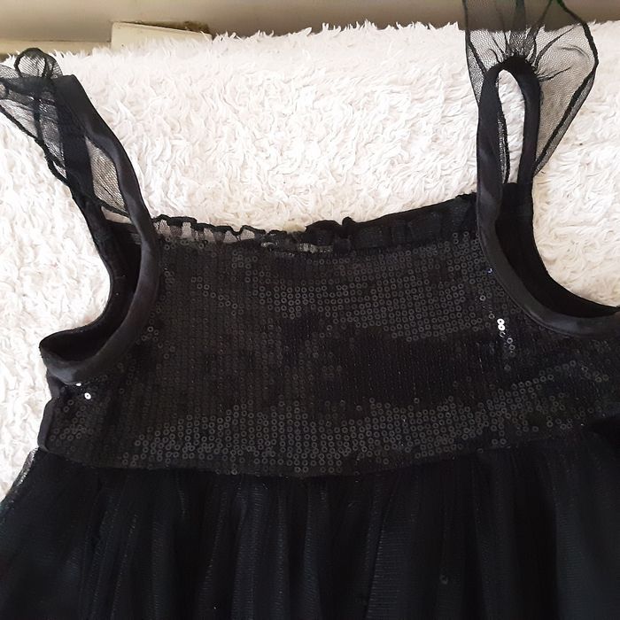 Robe de fête à sequins - photo numéro 4