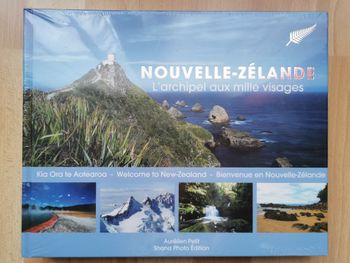 LIVRE NOUZELLE-ZELANDE NEUF