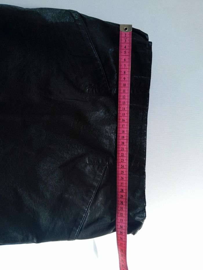 Jupe courte simili cuir - photo numéro 5